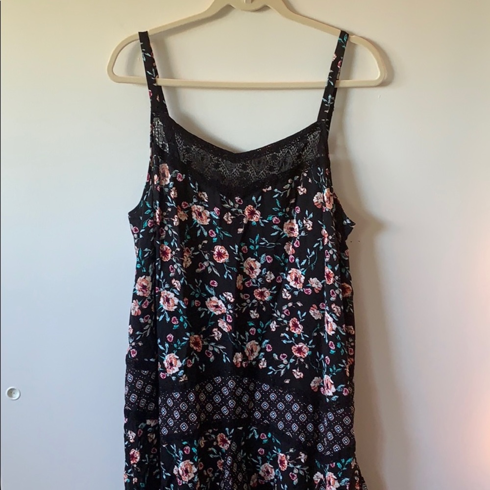 flower print flowy mermaid cut thin strapped dress